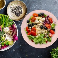 Relaxdays Zweifarbige Salatschüssel aus Edelstahl Beige