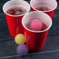 Relaxdays Bunte Beer Pong Bälle im 100er Set Blau/Grün/Lila